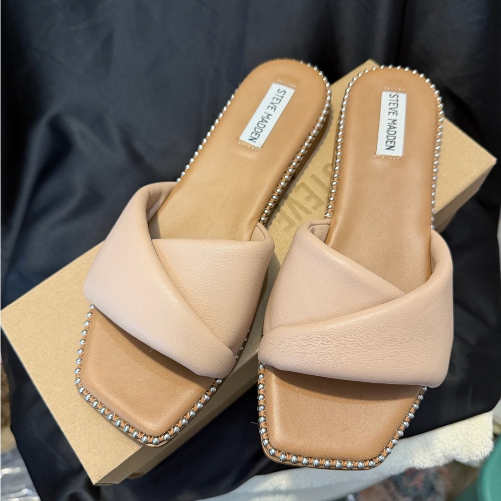 Steve Madden silver Trim Square Toe Slides in Nude